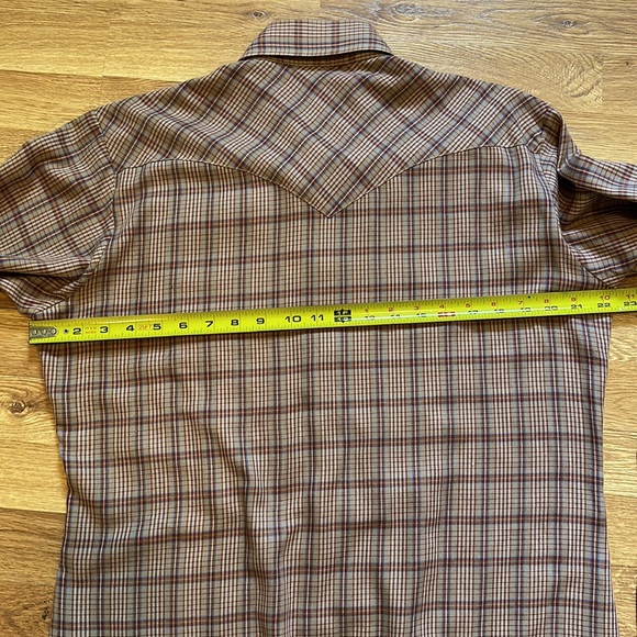 Vintage Miller Western Wear. Plaid bib front with Pearl Snap buttons. - Picture 8 of 13